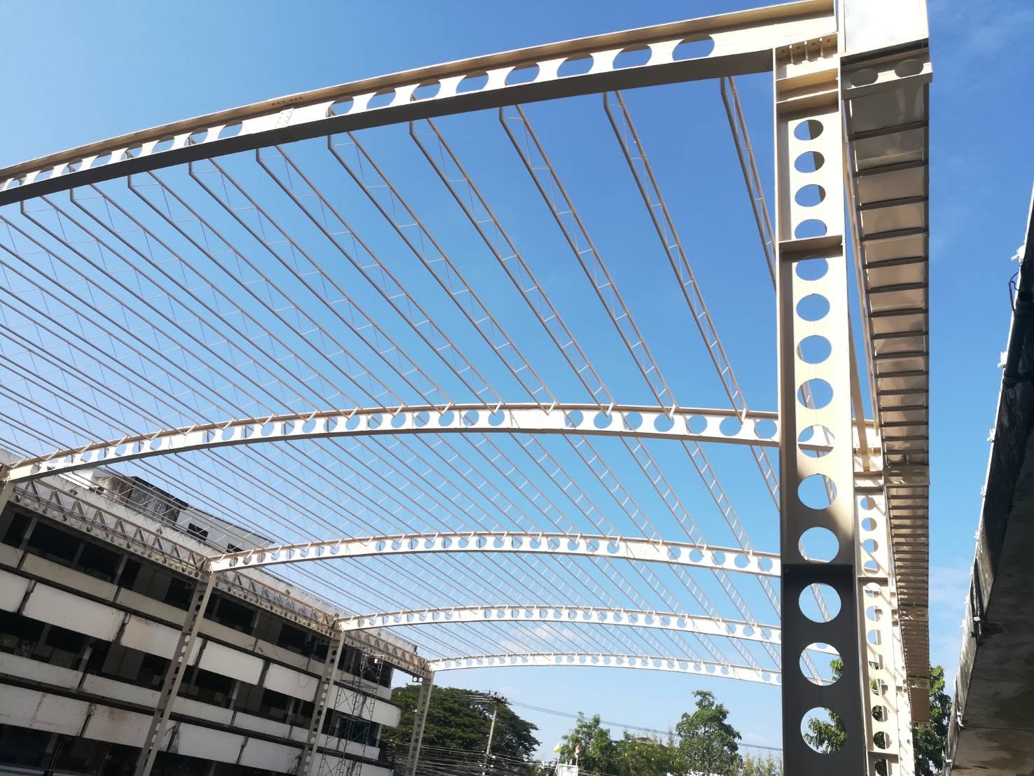 อาคารอเนกประสงค์โรงเรียนเทศบาล1โพศรี0